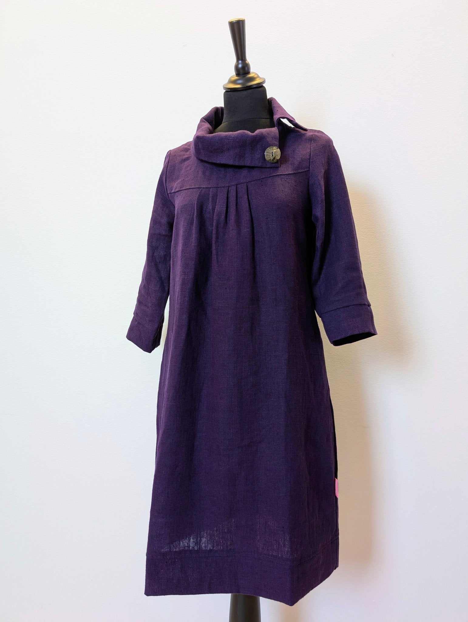 Klänning Prästkrage Lila By Rino - Rino Design Sthlm