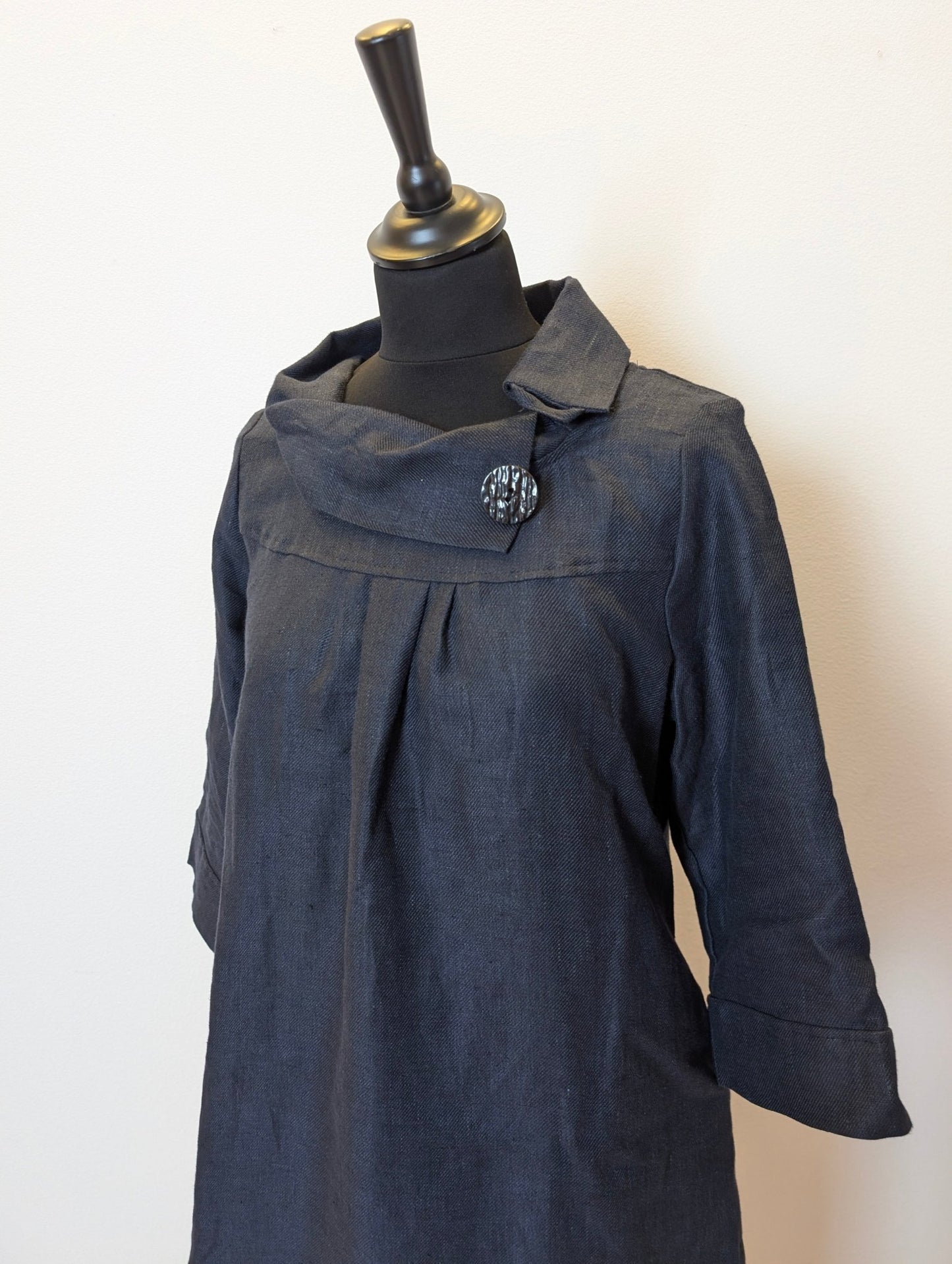 Klänning Prästkrage Mörkblå By Rino - Rino Design Sthlm