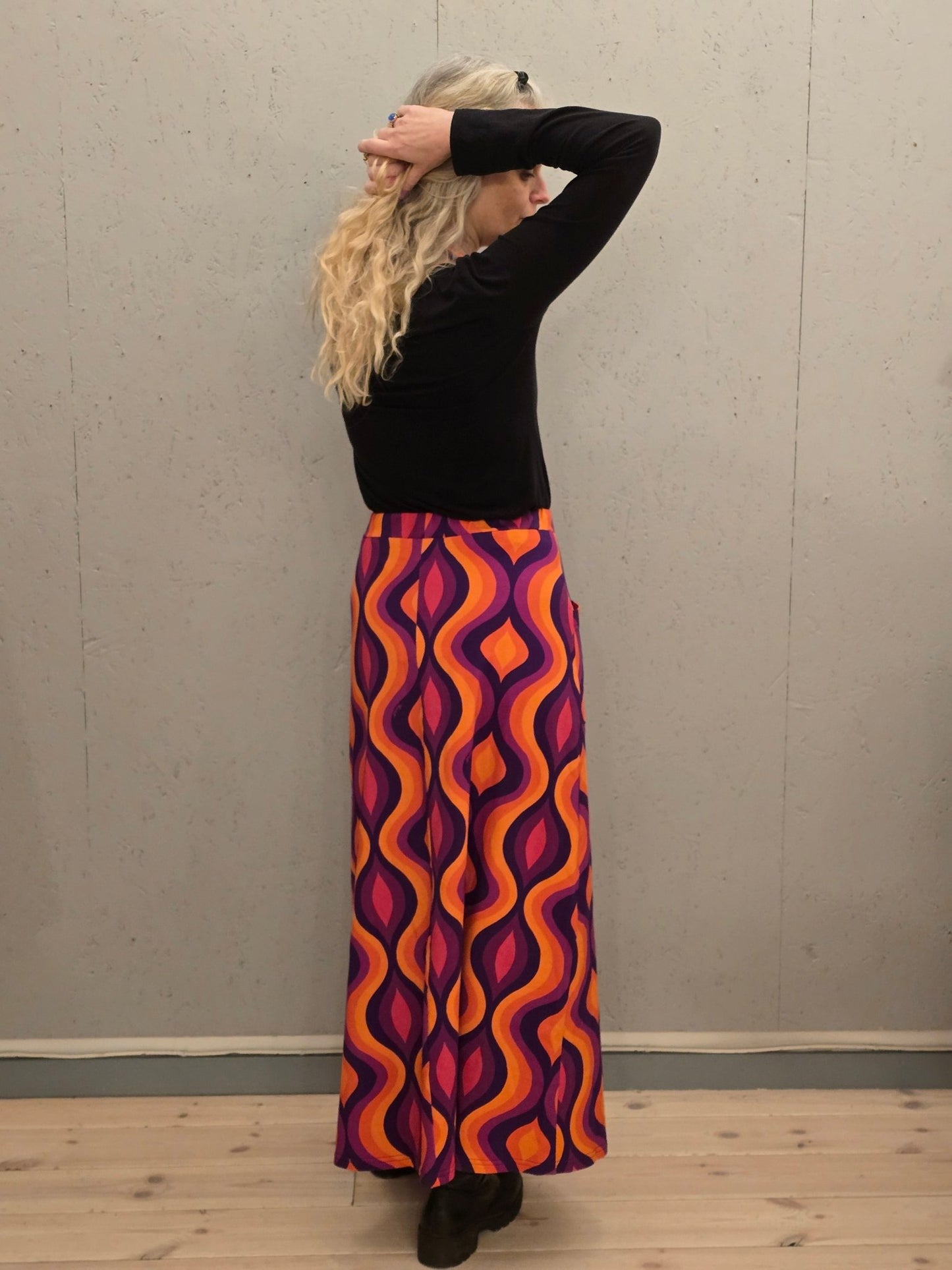 Lång Trikåkjol – Venus by Rino - Rino Design Sthlm