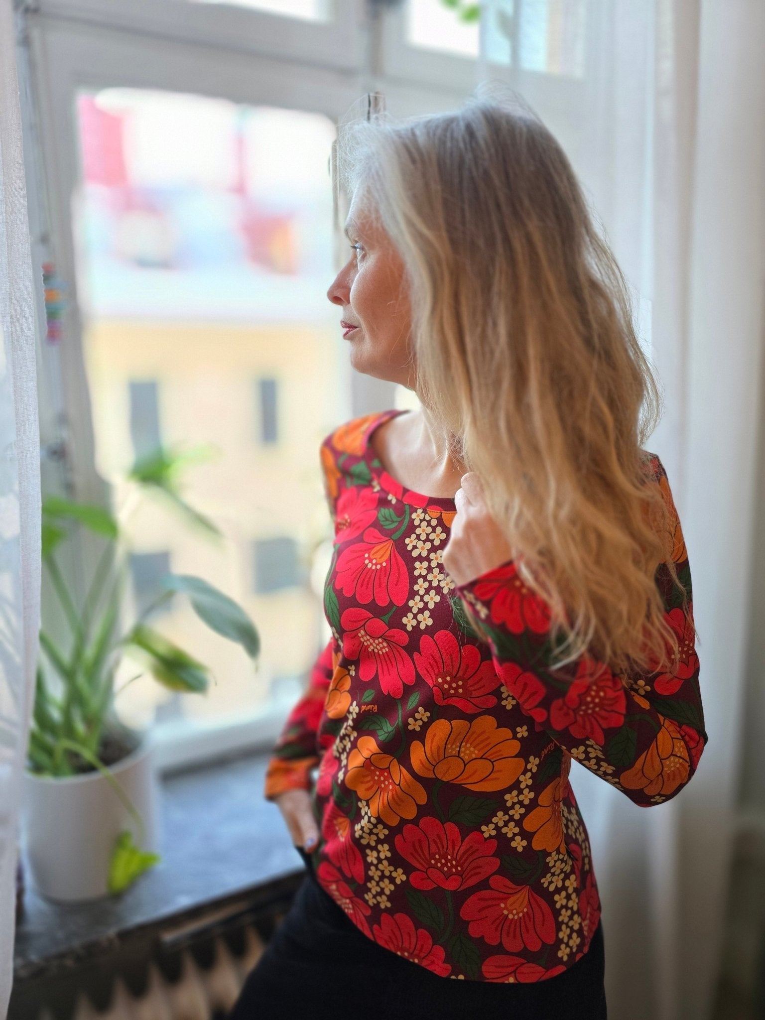 Långärmad tröja Siwan | Rino Långärmad tröja i S från Rino Design Sthlm