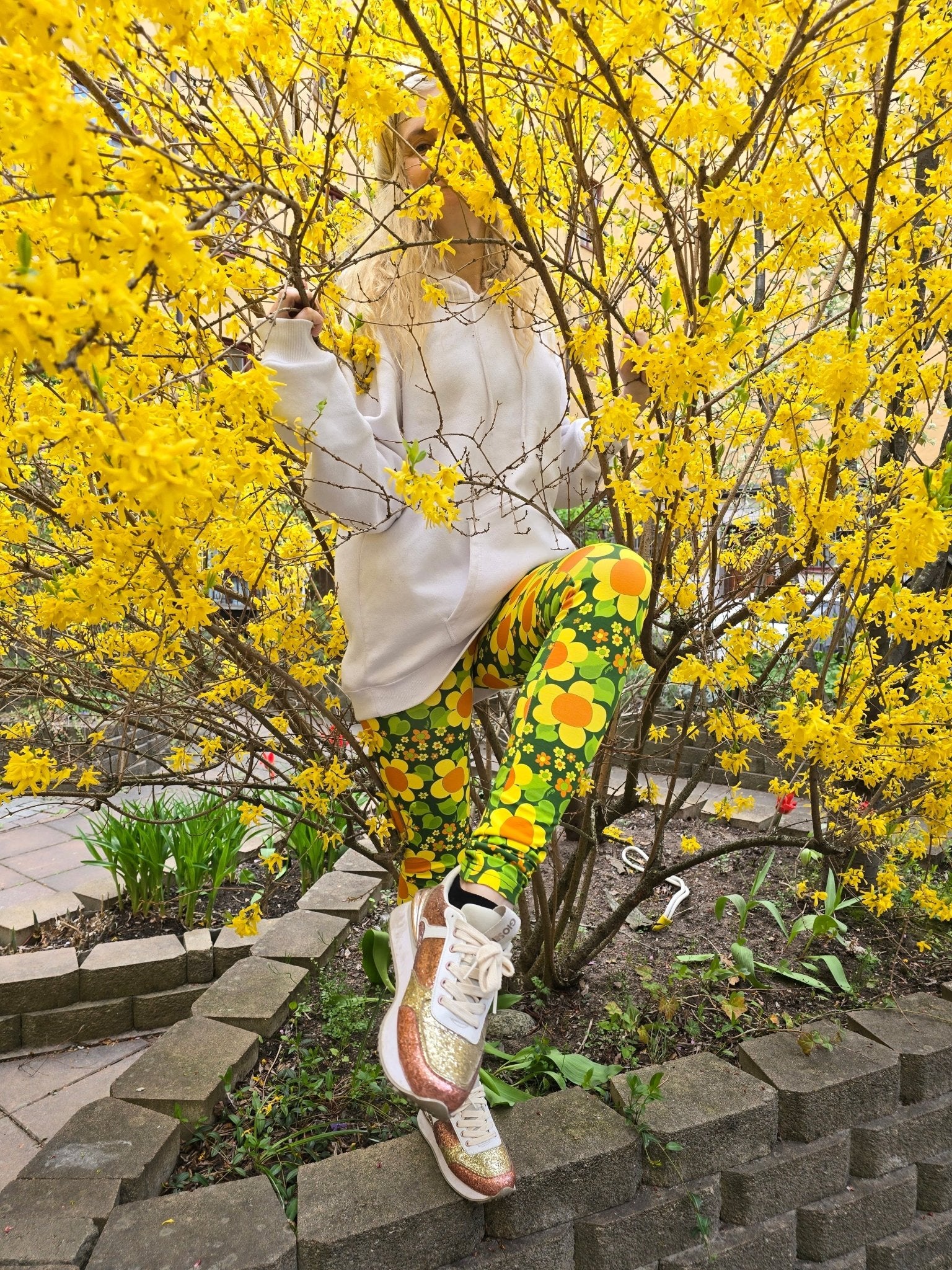 Leggings Gul Solblomma | Rino Leggings i S från Rino Design Sthlm