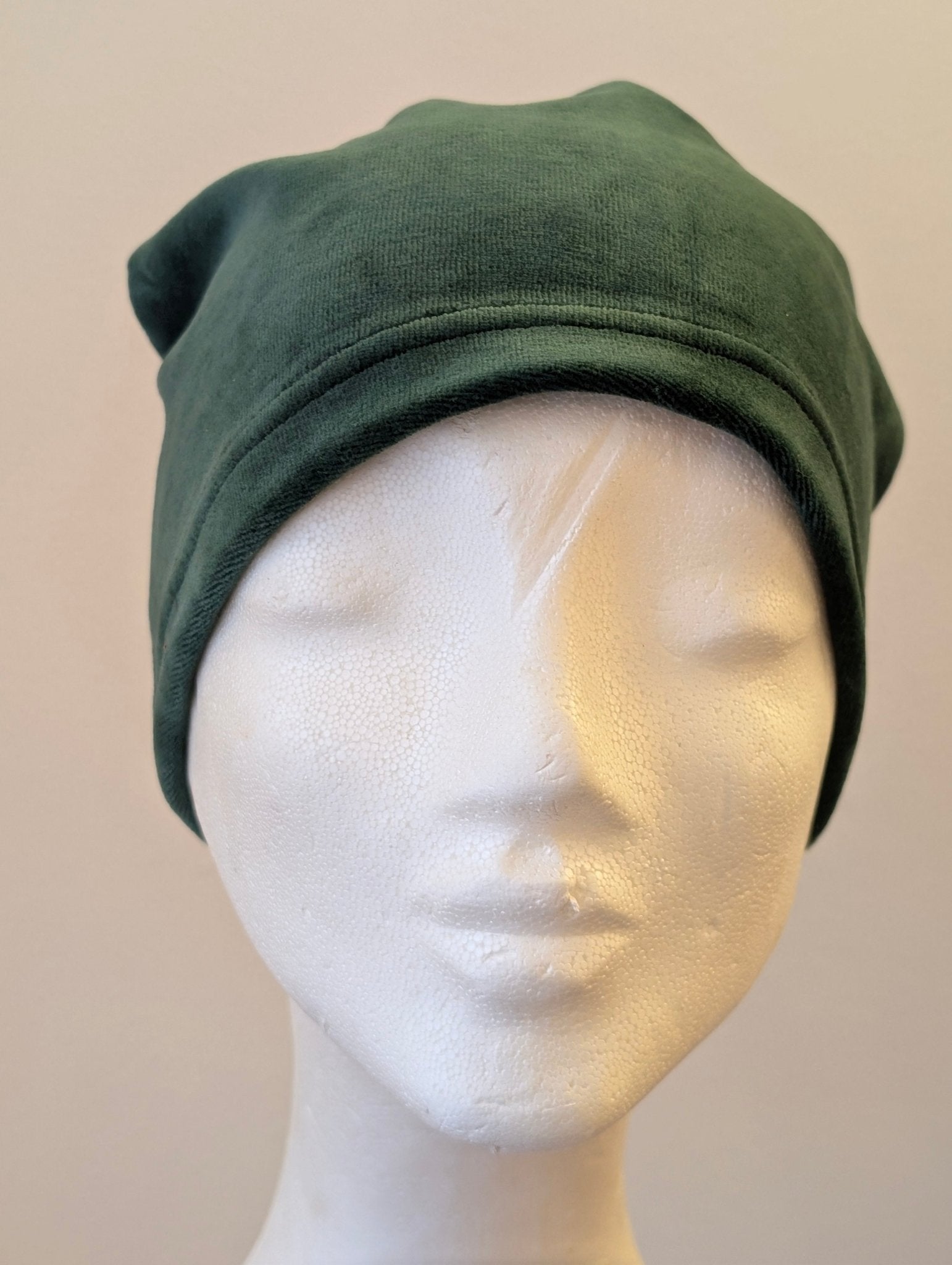 Mössa Velour Grön | Rino Mössa i One size från Rino Design Sthlm