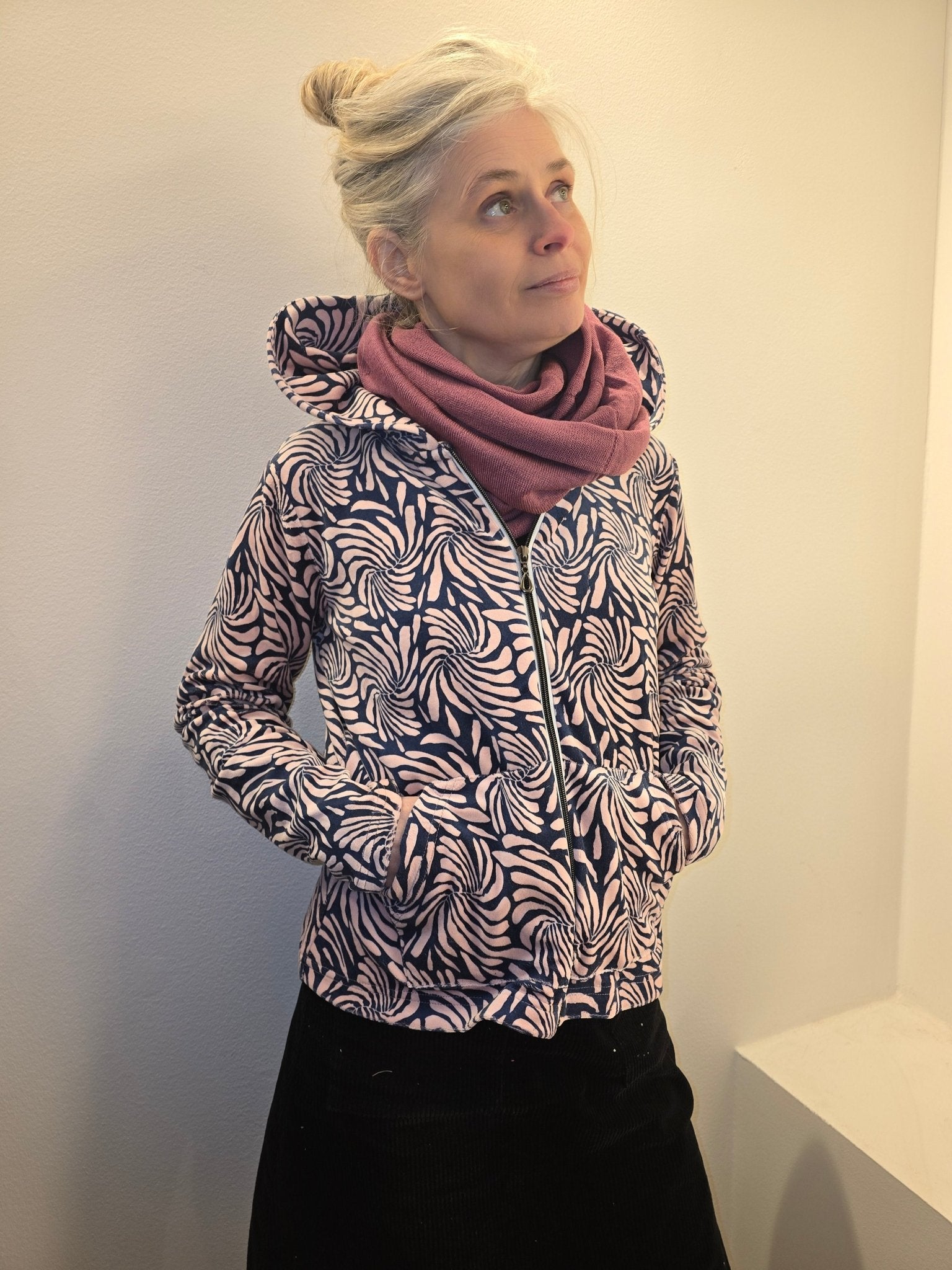 Munkjacka / Hoodie Velour Ljuslila | Rino Munkjacka i S från Rino Design Sthlm