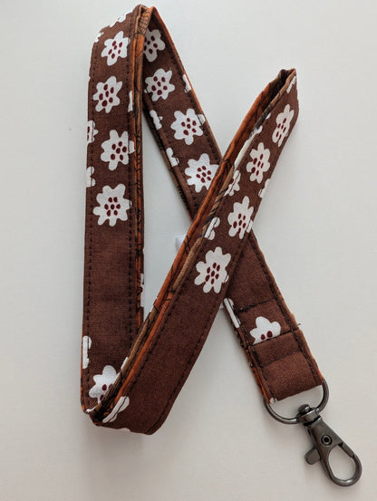 Nyckelband retro brun pepparkaka - Rino Design Sthlm