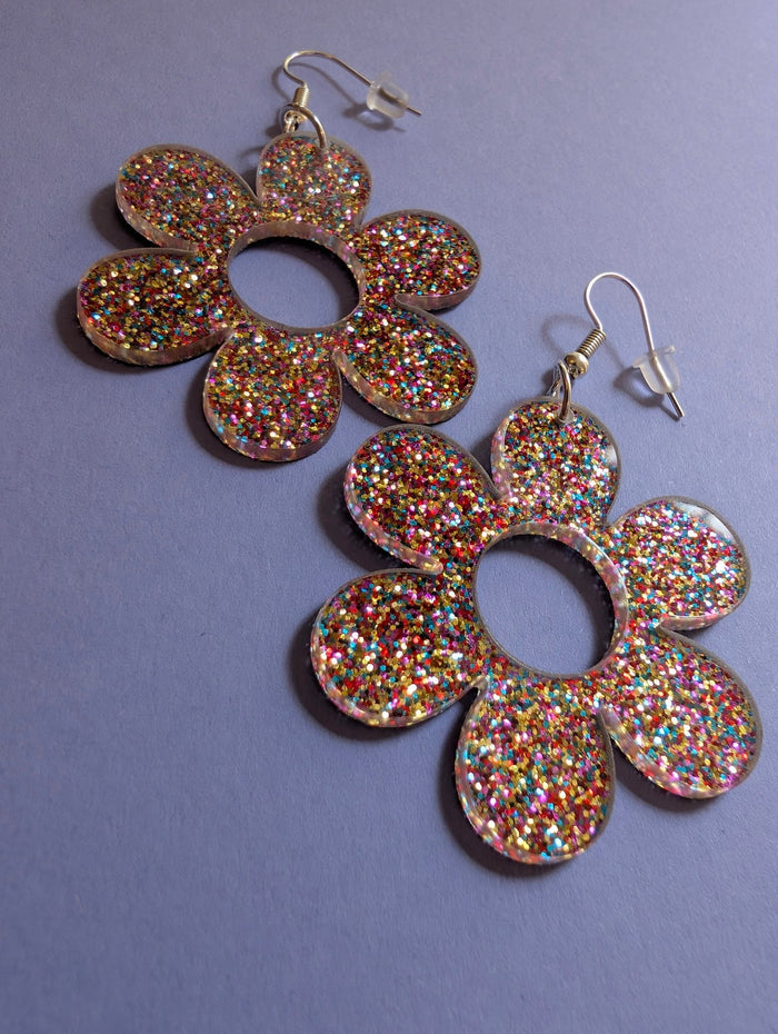Örhängen Flower Power Glitterströssel | Rino Örhängen i Mindre från Rino Design Sthlm