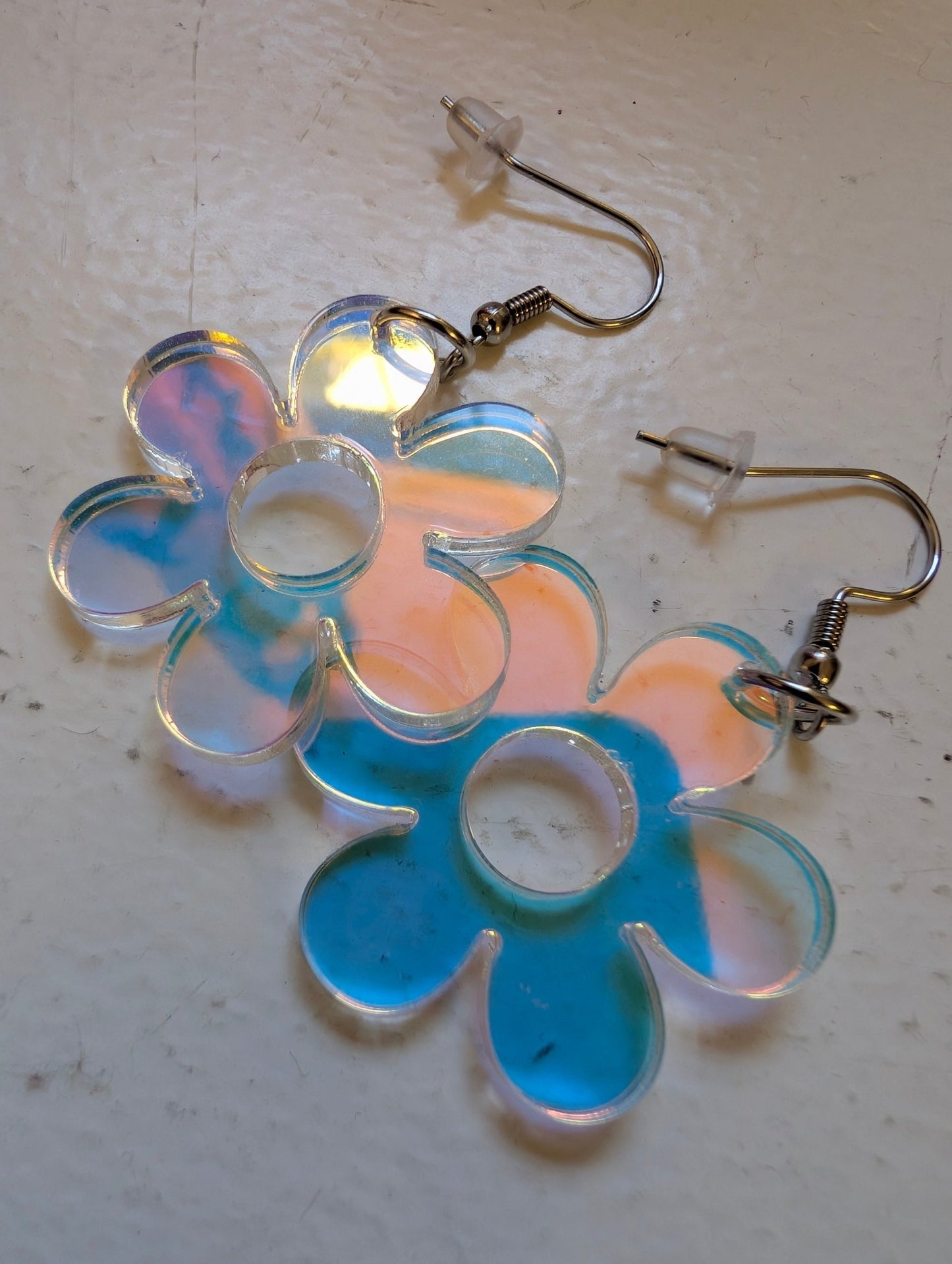 Örhängen Flower Power Iriserande by Rino - Rino Design Sthlm