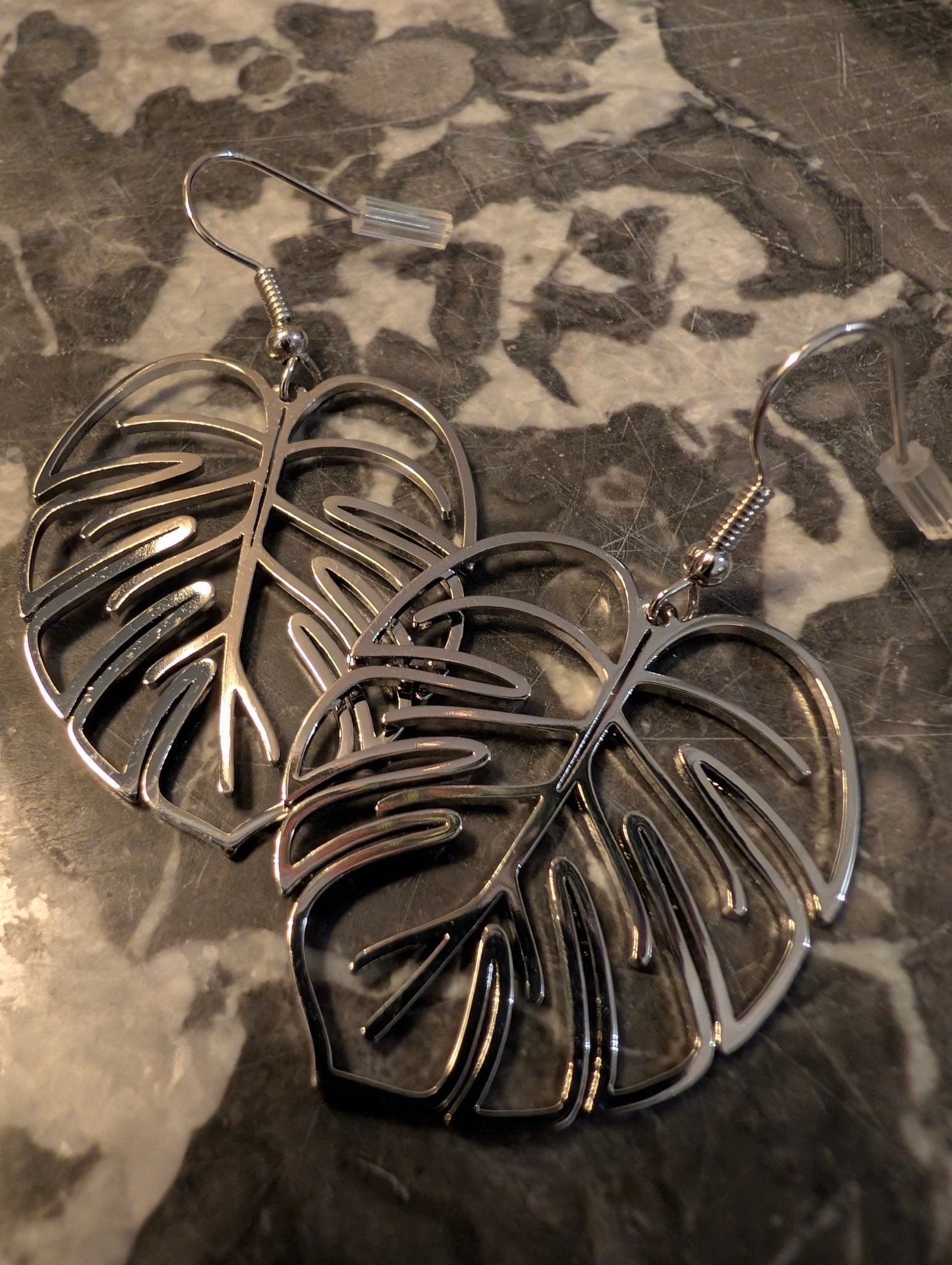 Örhängen Monstera silver - Rino Design Sthlm