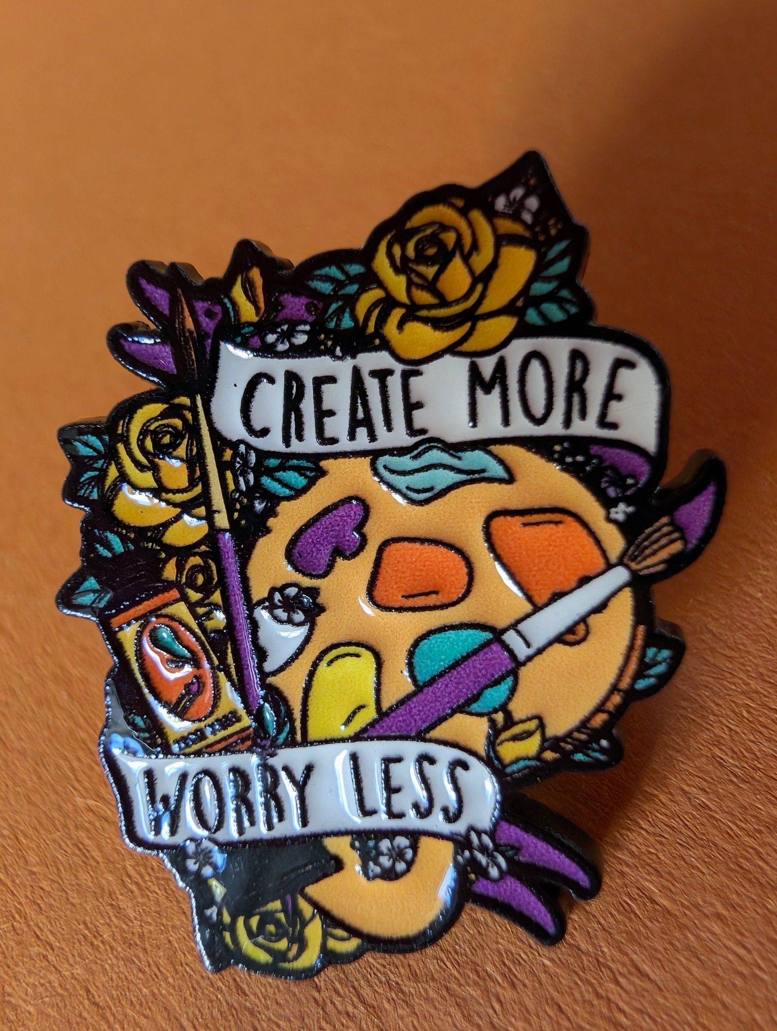 Pin Create more Worry less Pins i One size från Rino Design Sthlm