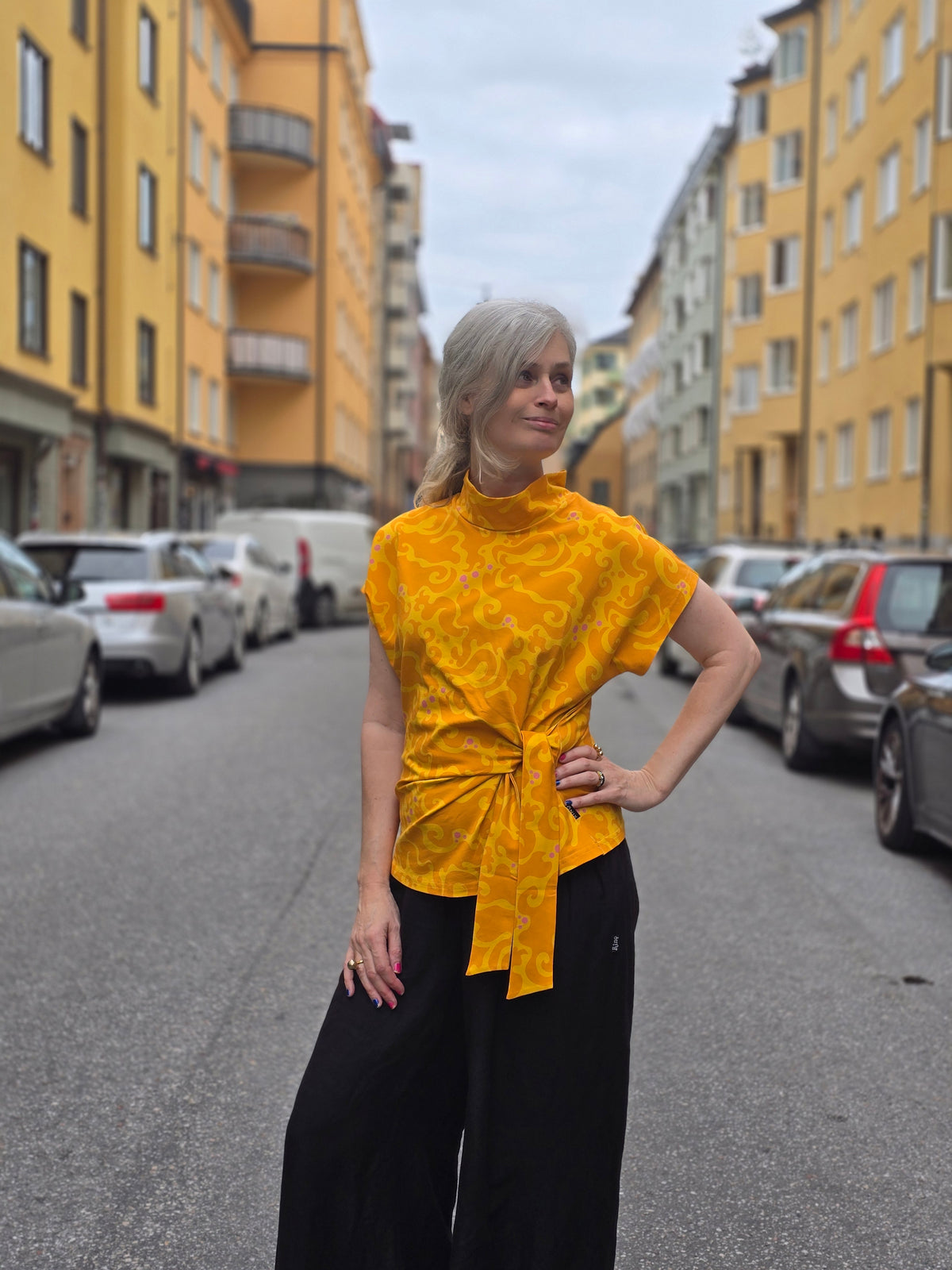 Top med knyt Virvel Gul | Rino