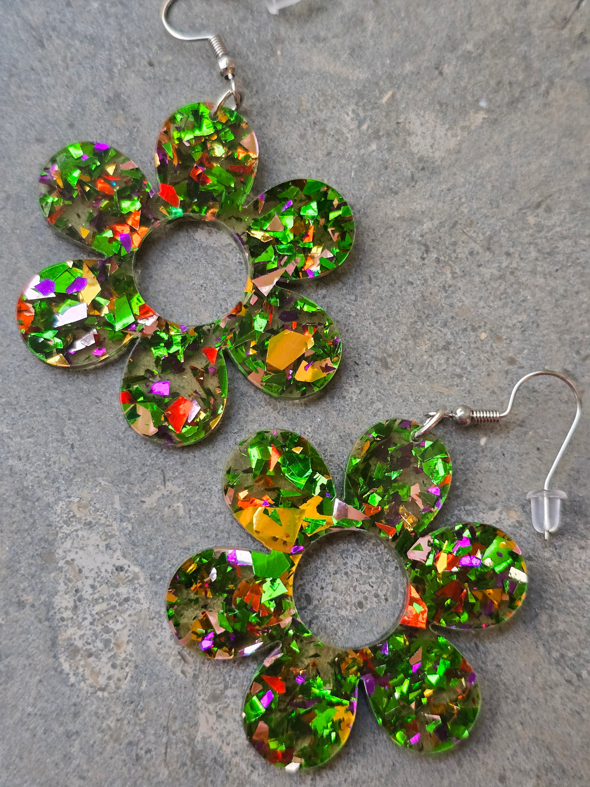 Örhängen Flower Power Grön Glitter | Rino