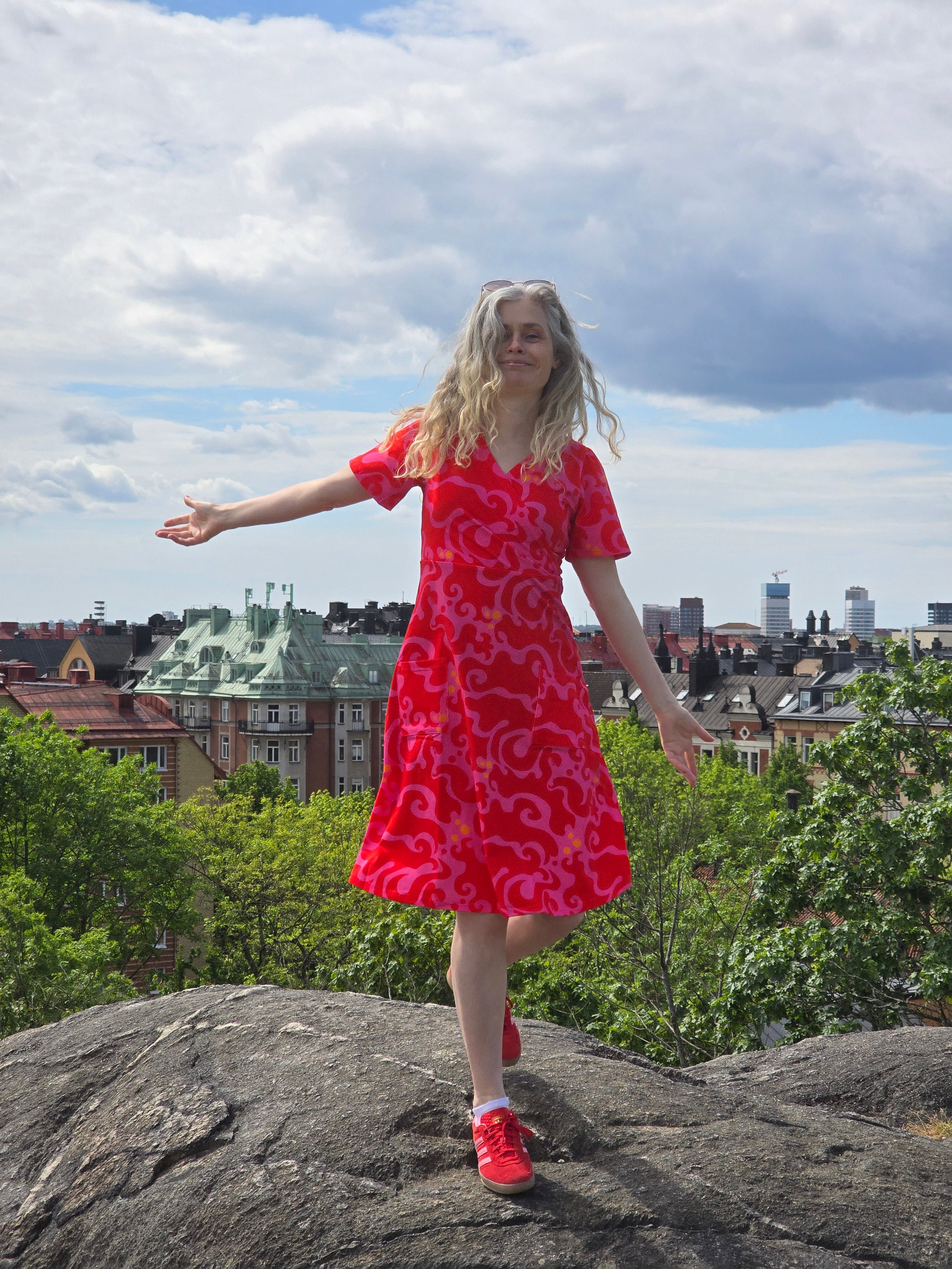 Trikåklänning Rosa Virvel | Rino