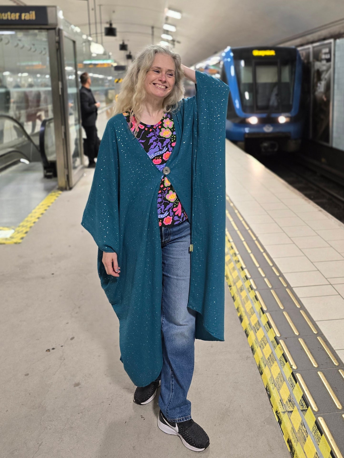 Kaftan Wonder Woman Petrol Guldprickar