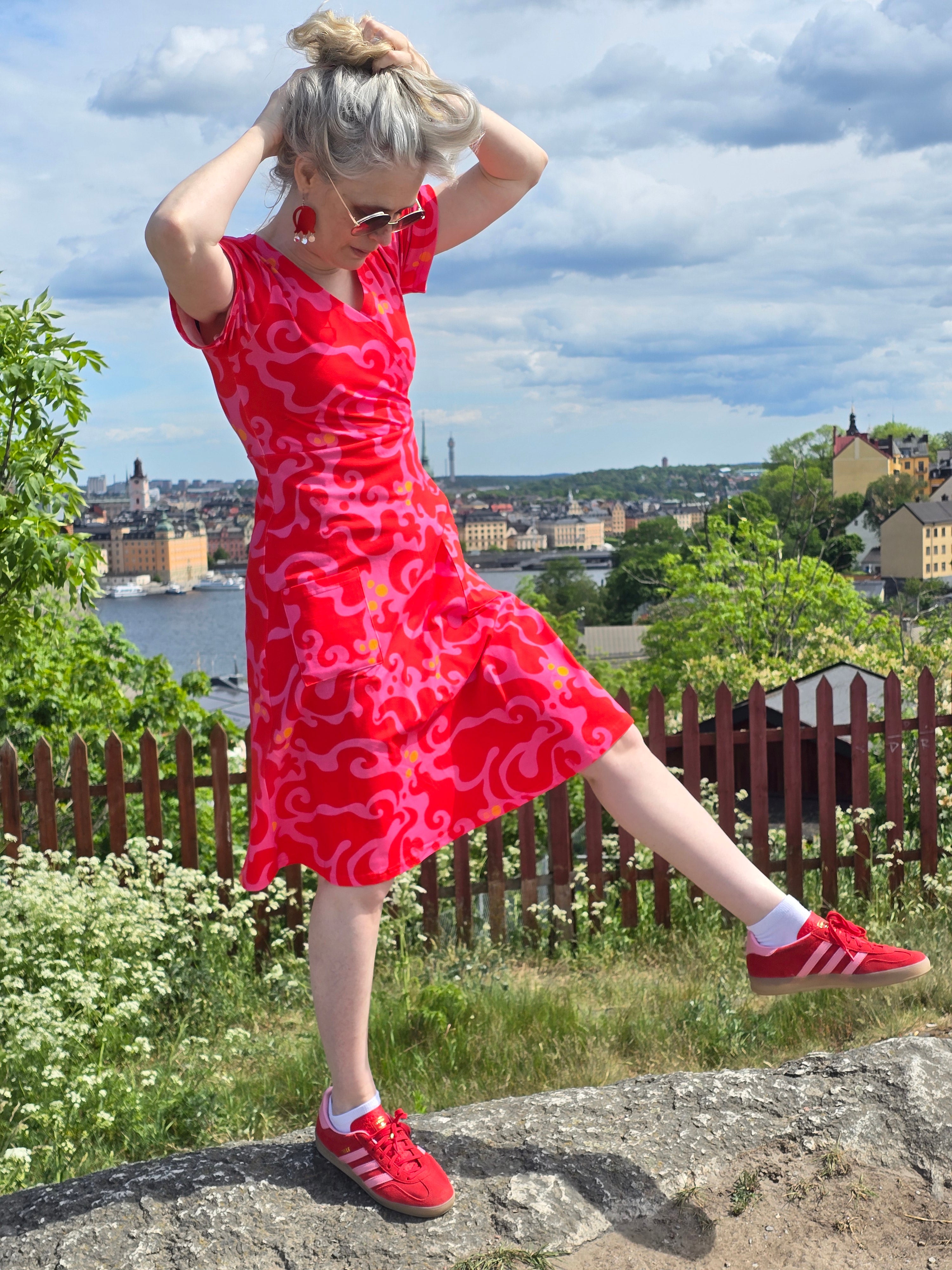 Trikåklänning Rosa Virvel | Rino