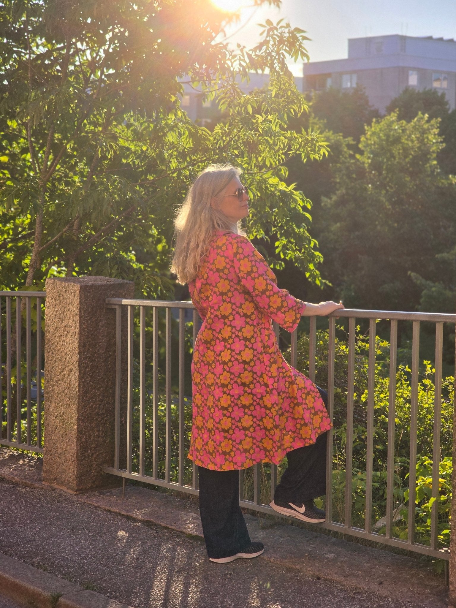 Rockklänning / Städrock Saftkalas | Rino Klänning i XS från Rino Design Sthlm
