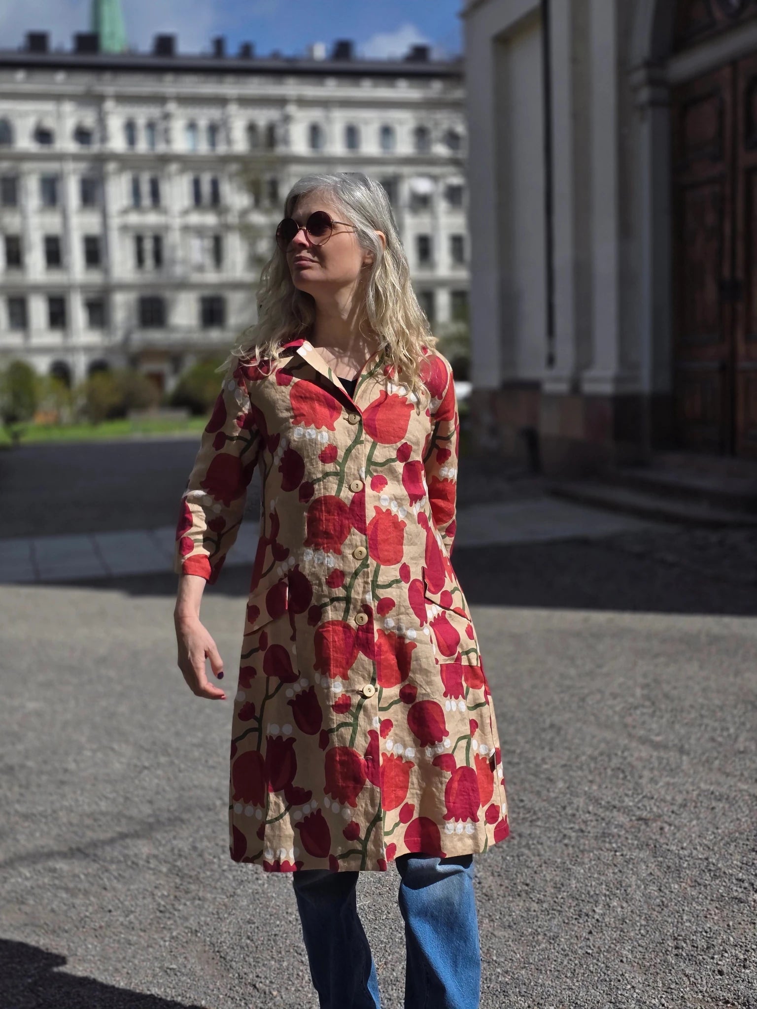 Rockklänning / Städrock Tulpan Sand | Rino Klänning i XS från Rino Design Sthlm