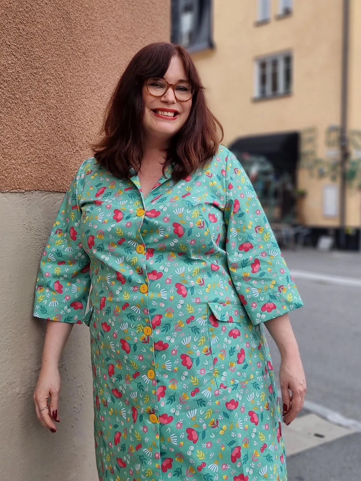 Rockklänning / Städrock vårgrön | Rino Klänning i S från Rino Design Sthlm