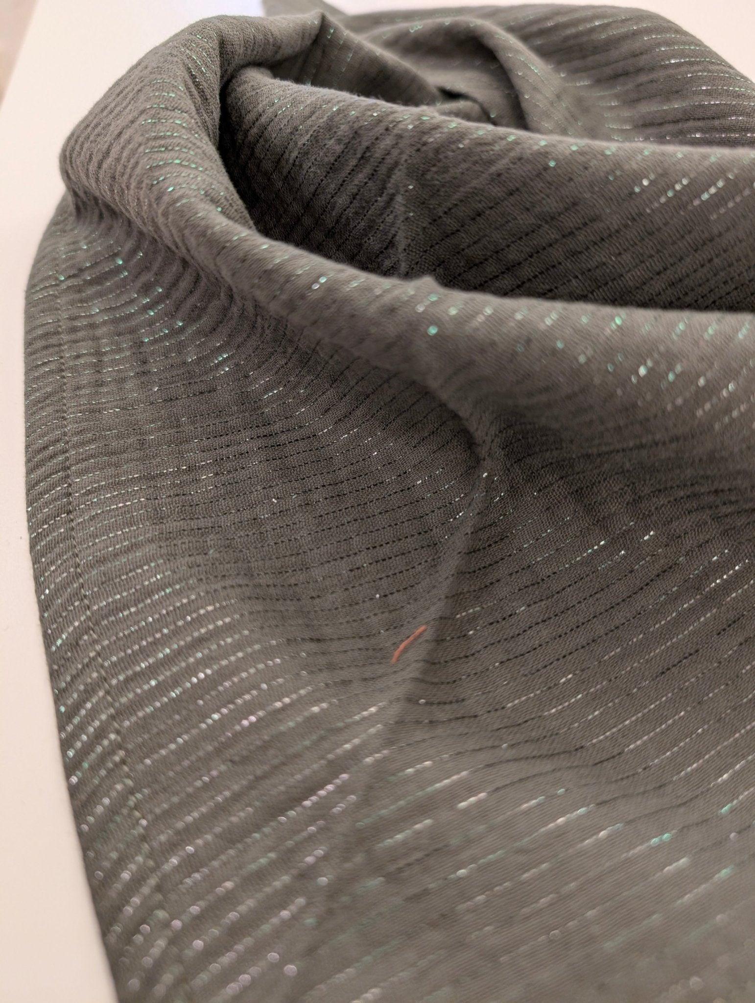 Sjal Muslin Liten Trekant Grönglitter | Rino Sjal i One size från Rino Design Sthlm