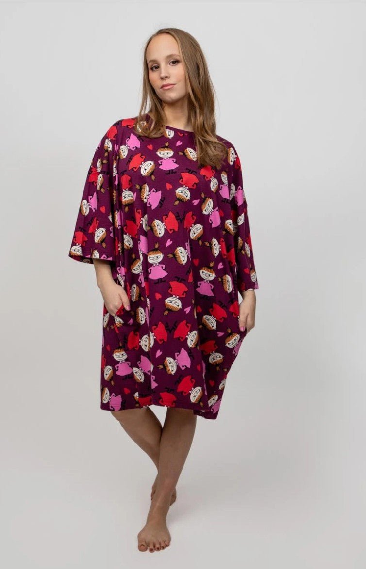 Stortröja Lilla My | Mumin Trikåklänning Mumin i S/M från Rino Design Sthlm