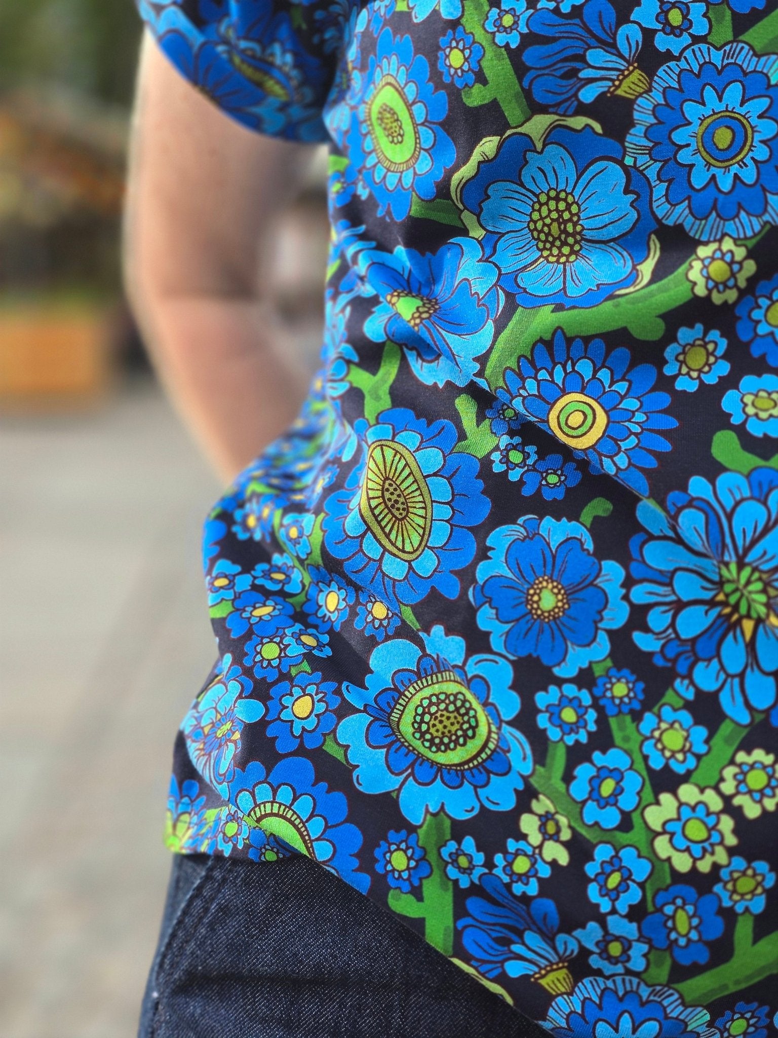 T-shirt Delaila Blå | Rino T-shirt i S från Rino Design Sthlm