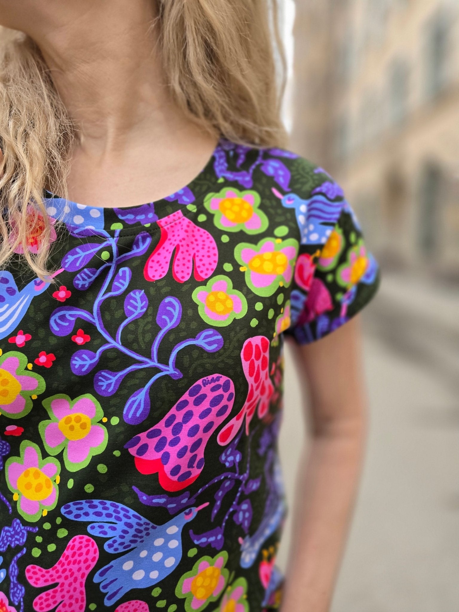 T-shirt Honolulu | Rino T-shirt i S från Rino Design Sthlm