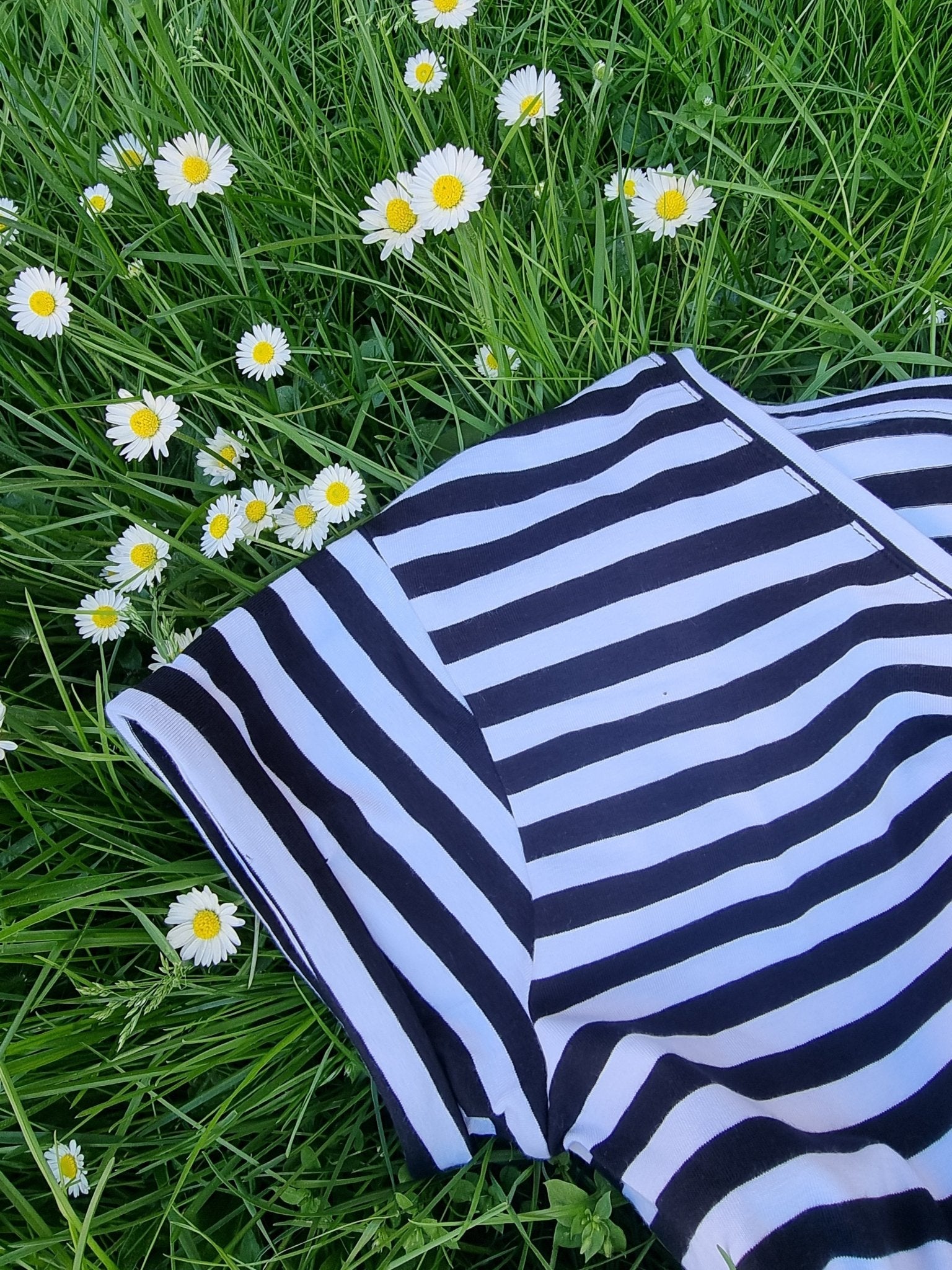 T-shirt Randig | Rino Standard product i S från Rino Design Sthlm