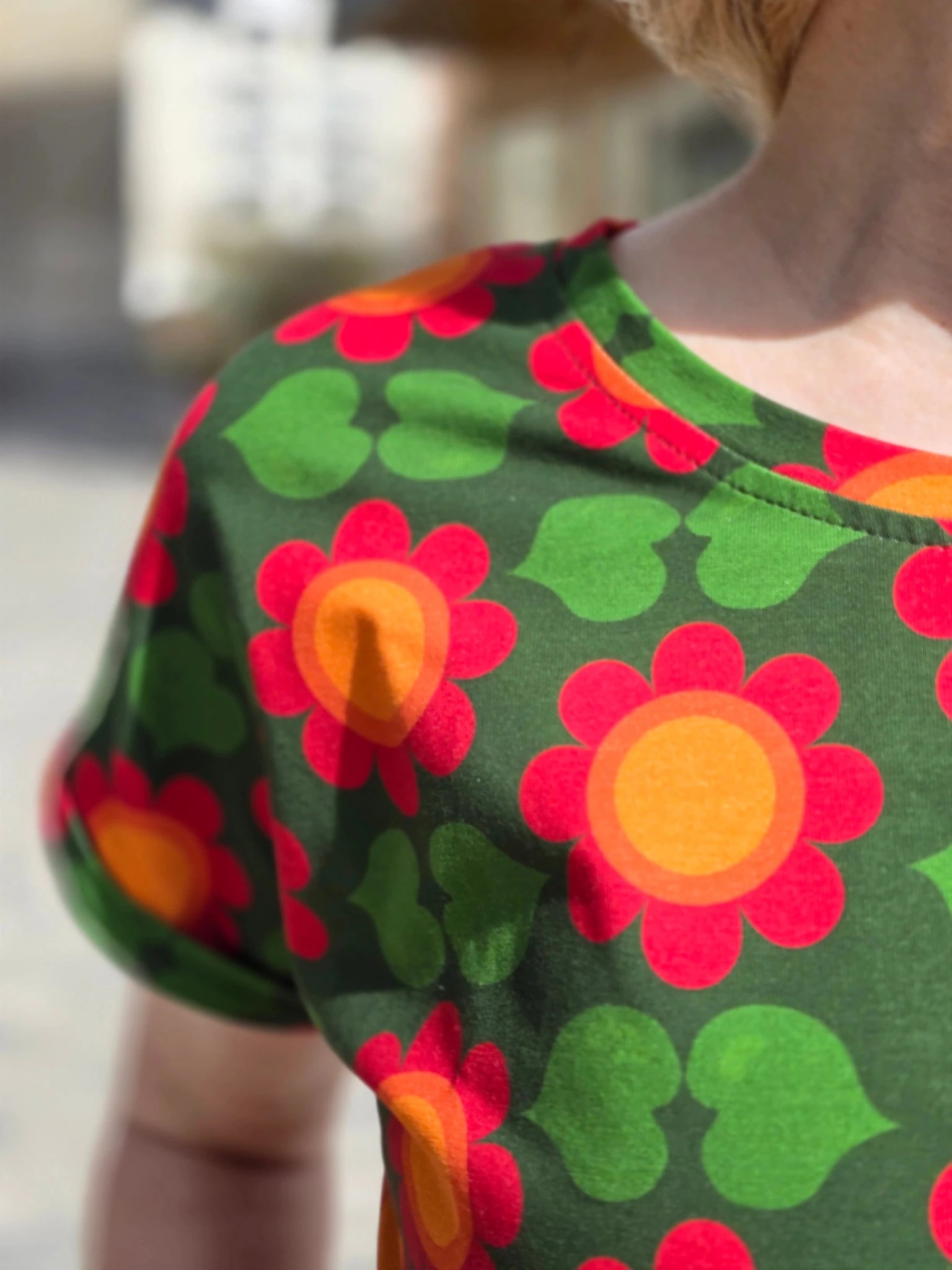 T-shirt Ringblomma | Rino T-shirt i S från Rino Design Sthlm