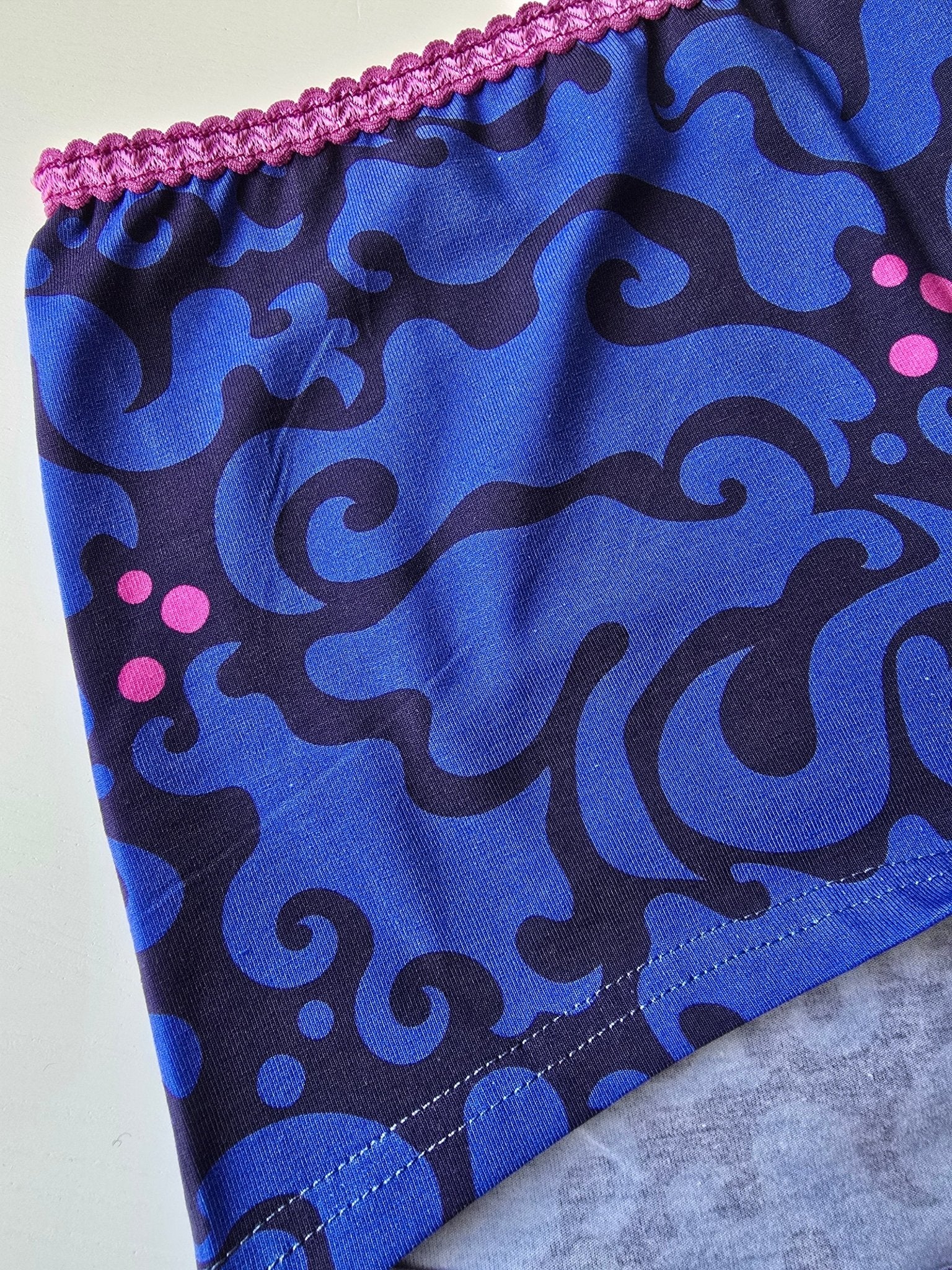 Trosor med ben Blå Virvel | Rino Trosor i S från Rino Design Sthlm