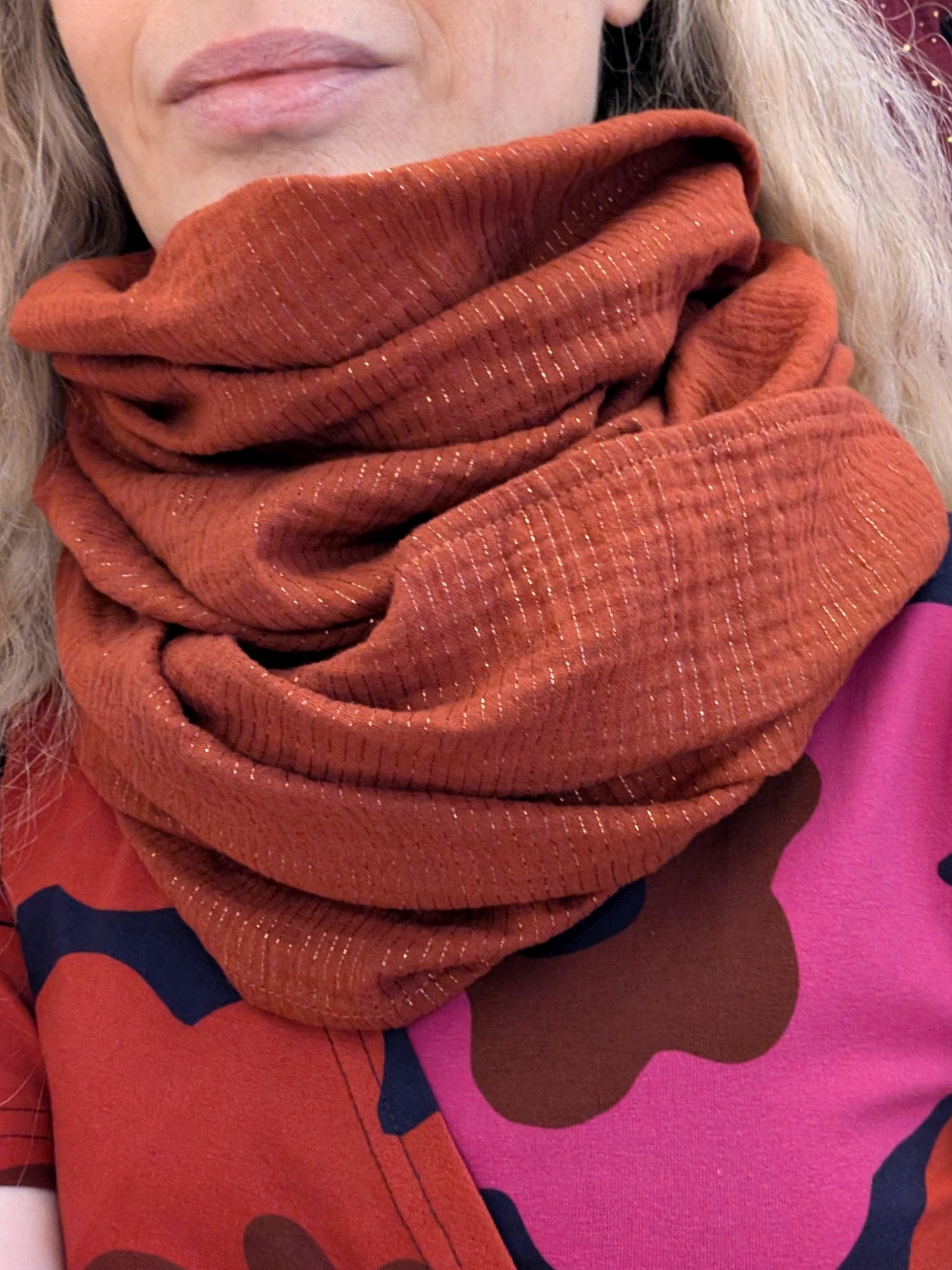 Tubsjal muslin rost | Rino Sjal i One size från Rino Design Sthlm