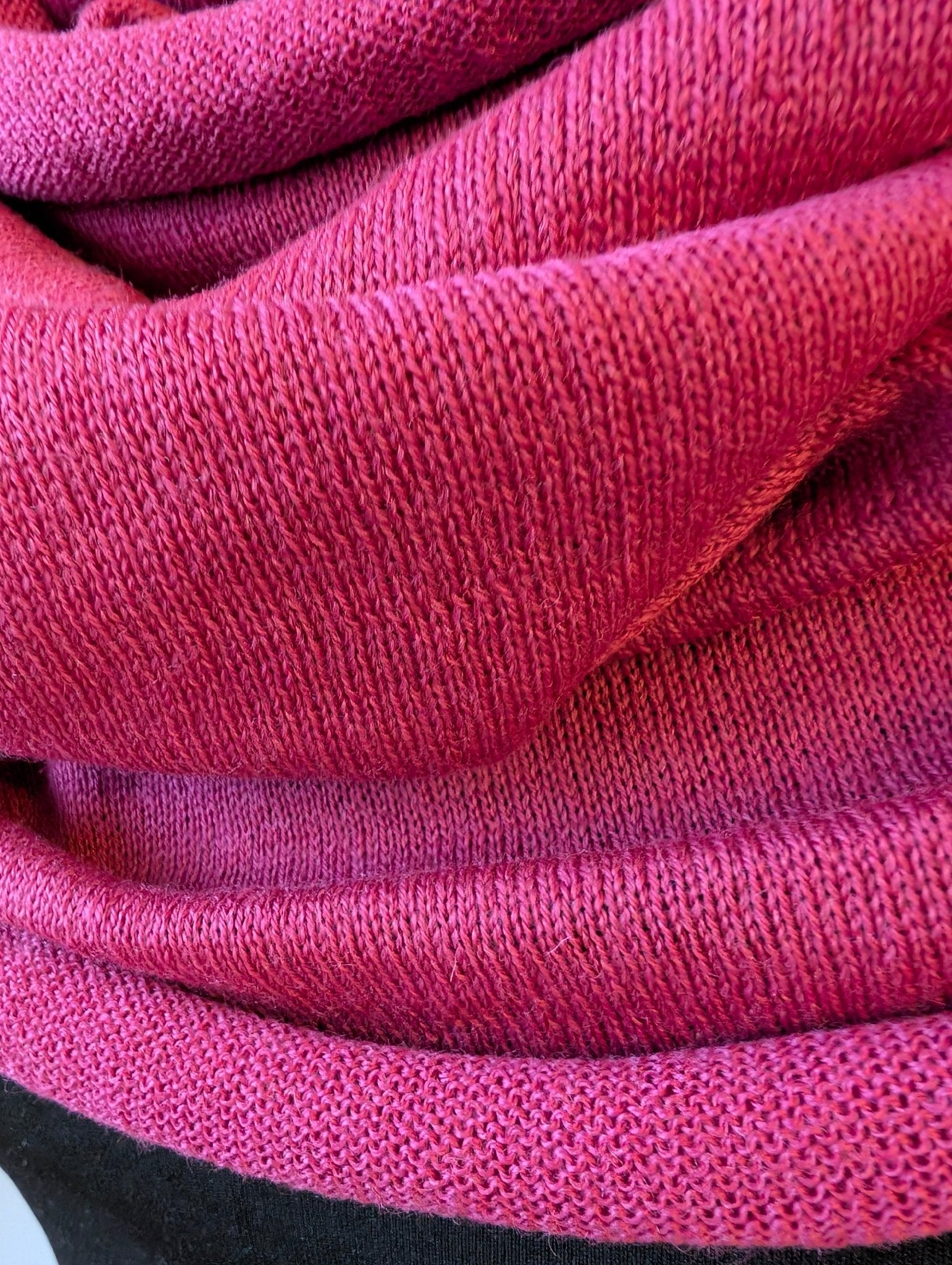 Tubsjal Ull Hallon | Rino Sjal i One size från Rino Design Sthlm