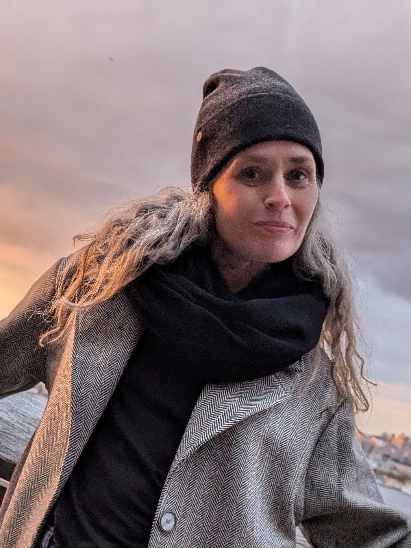 Tubsjal Ull svart | Rino Sjal i One size från Rino Design Sthlm