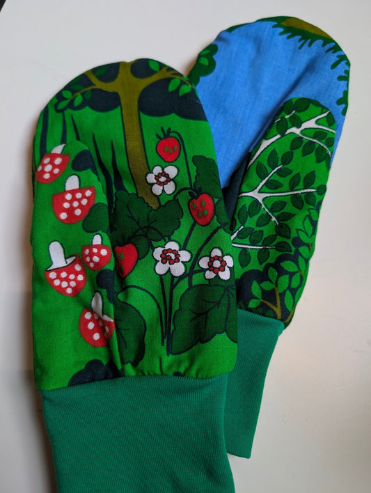 Vantar Retro Skogen Ulla Bodin grön - Rino Design Sthlm