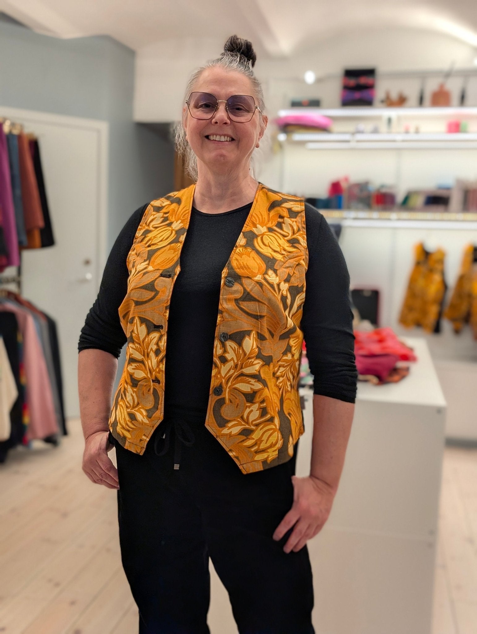 Väst Gul Retrotyg | Rino Väst i S från Rino Design Sthlm