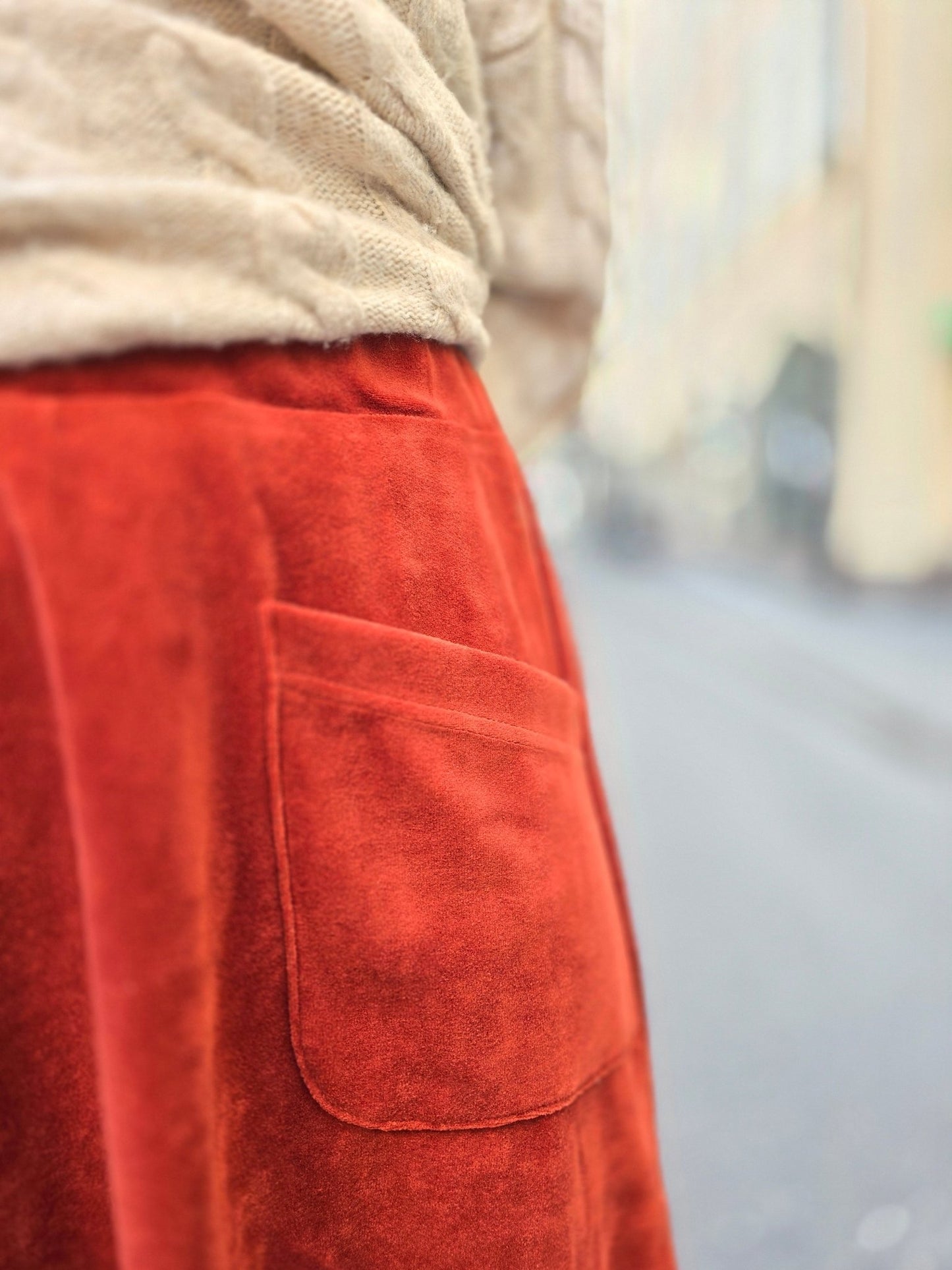 Velourkjol med fickor Rost - Rino Design Sthlm