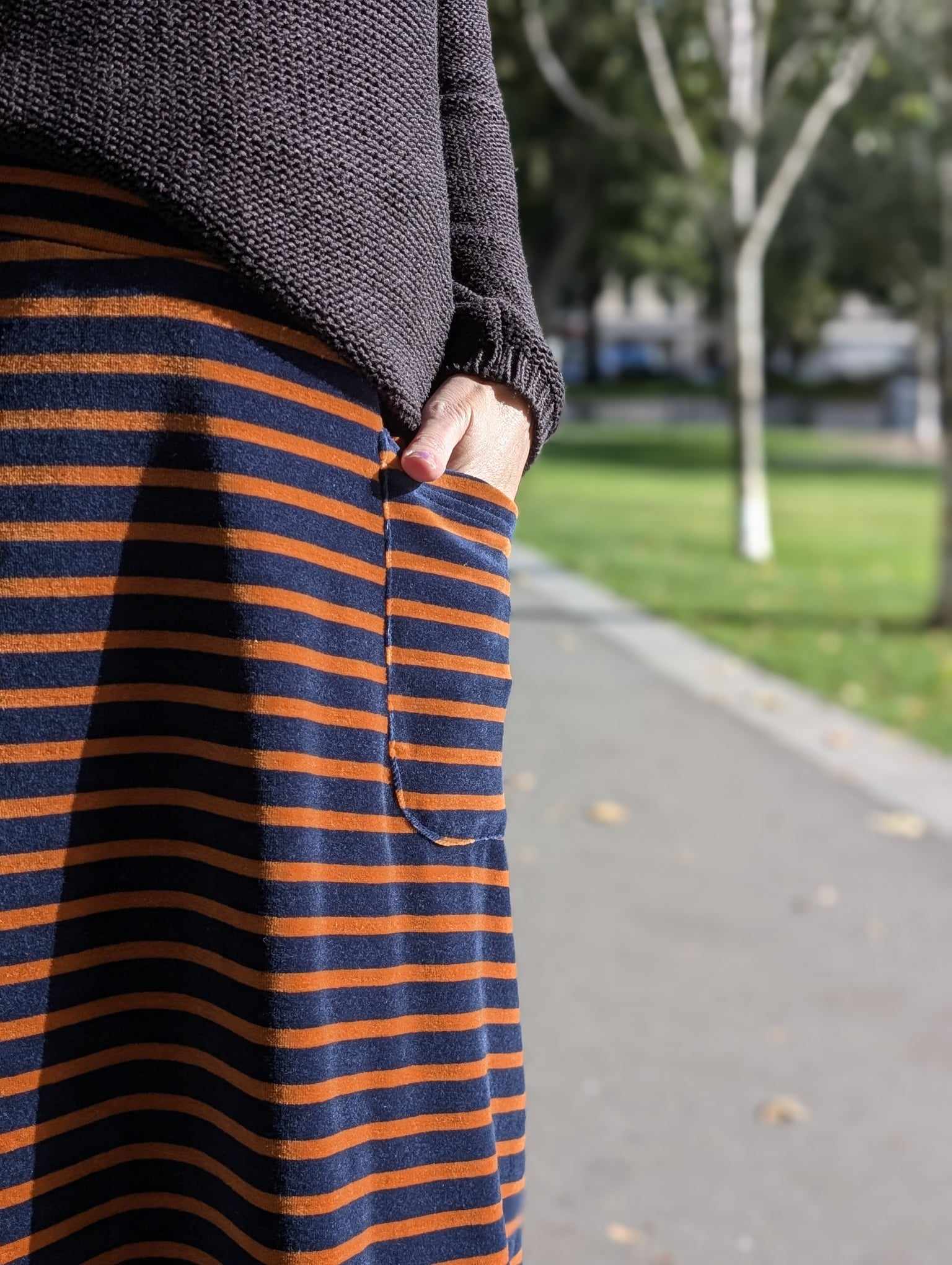 Velourkjol Randig | Rino Kjol i S från Rino Design Sthlm