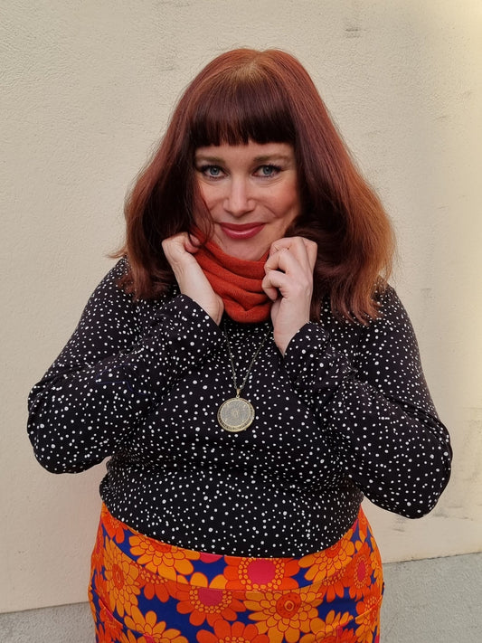 Långärmad tröja Prickig - Rino Design Sthlm