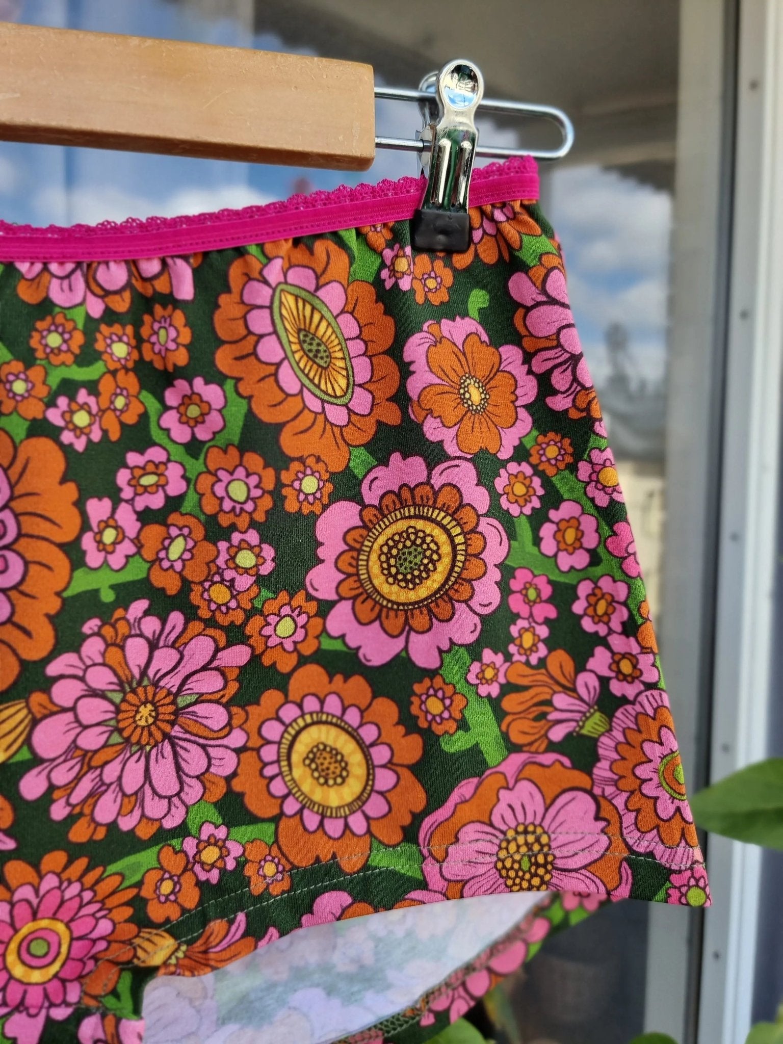 Trosor med ben Delaila | Rino Trosor i S från Rino Design Sthlm