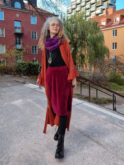 Velourkjol med fickor Vinröd - Rino Design Sthlm
